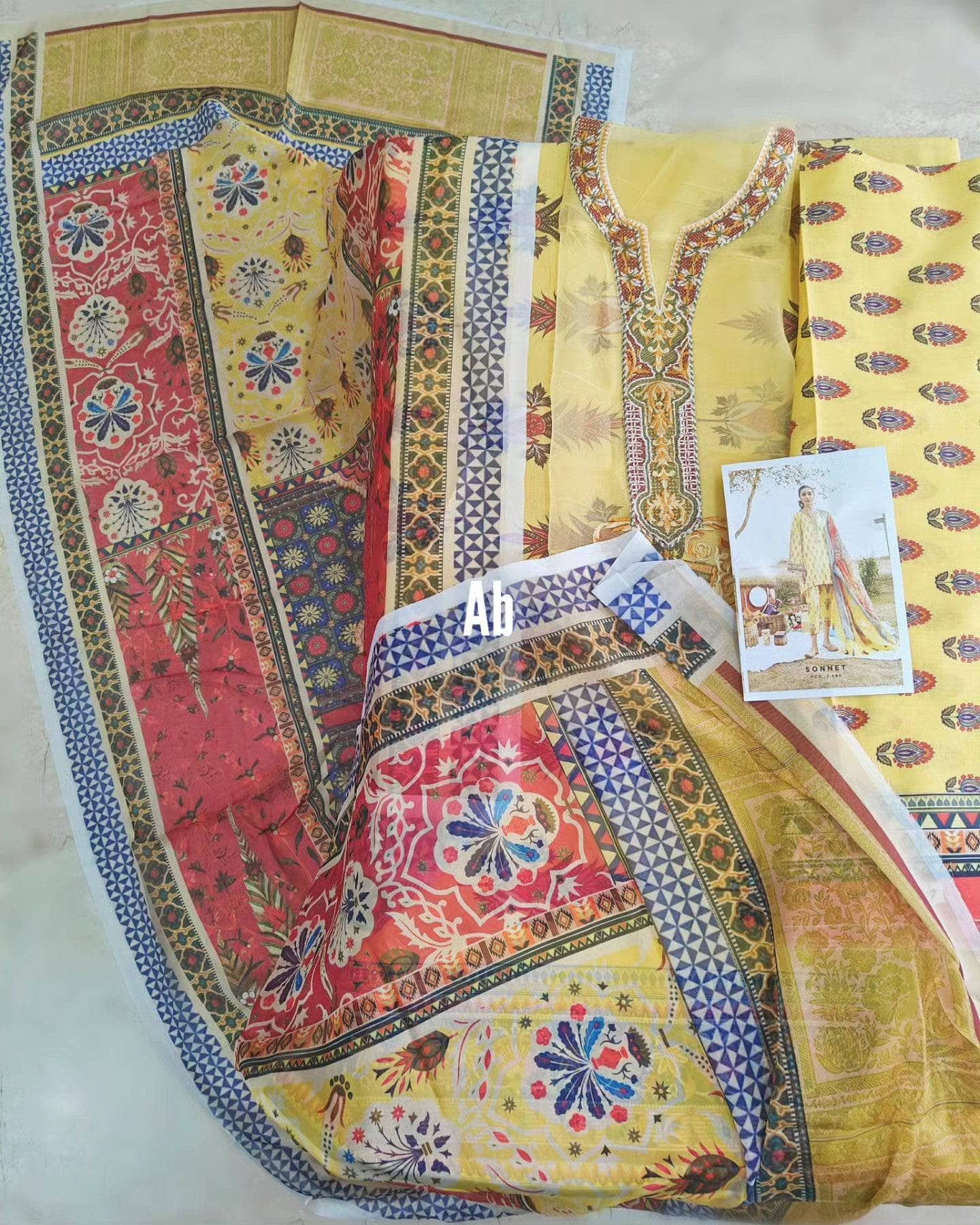 img_asifa_and_nabeel_lawn_awwal_boutique