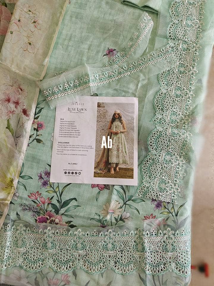 img_zarqash_lawn_24_awwal_boutique