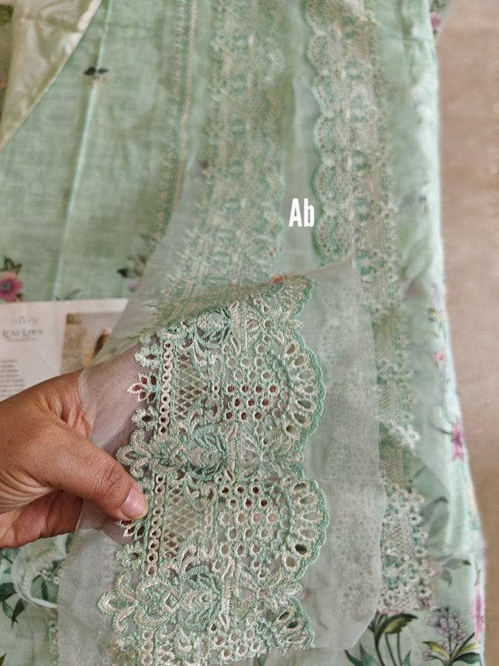 img_zarqash_lawn_24_awwal_boutique