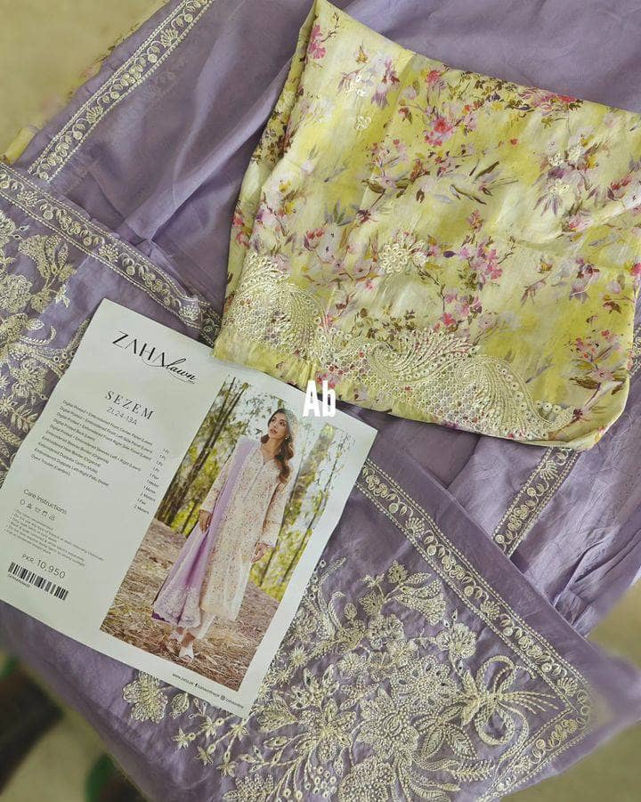 img_zaha_lawn_24_awwal_boutique