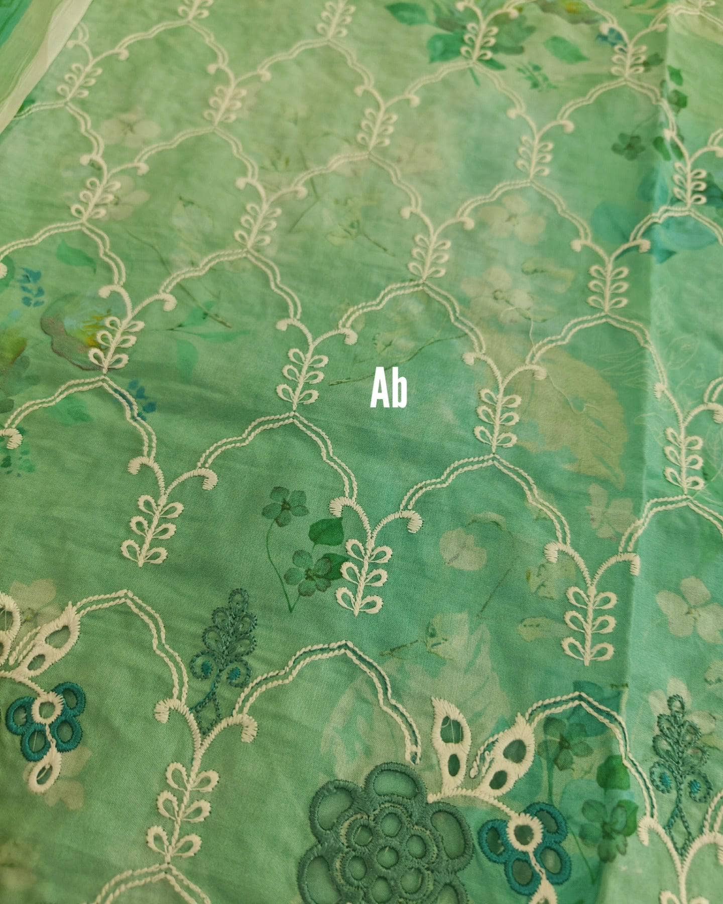 img_ope_pic_image_printkari_awwal_boutique