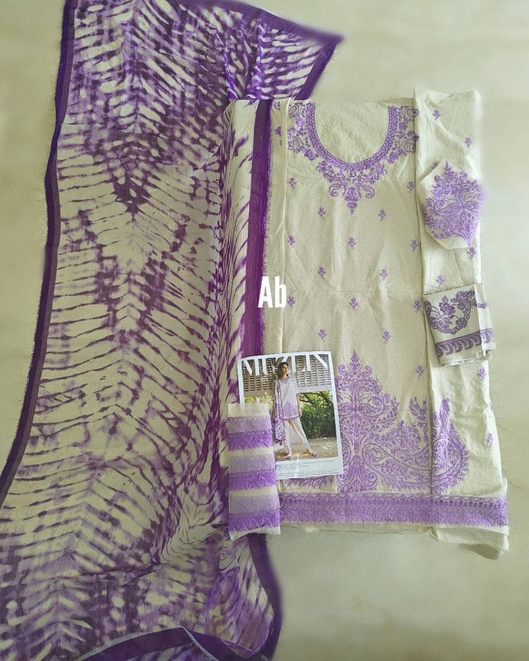 img_sana_safinaz_muzlin_lawn_awwal_boutique