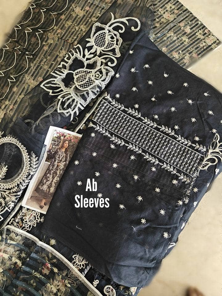 img_qalamkar_lawn_awwal_boutique