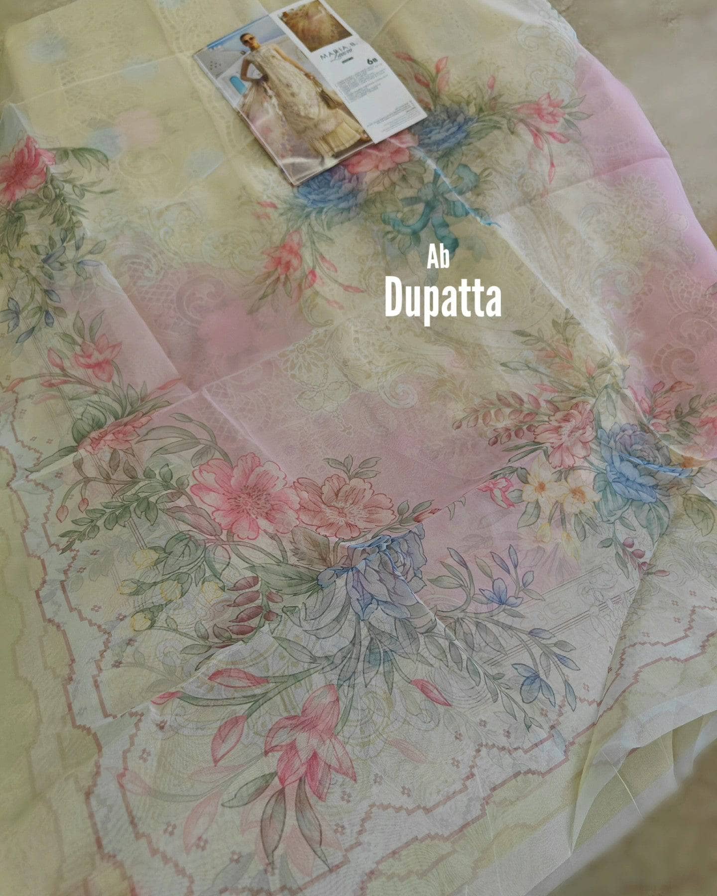 img_maria_b_lawn_awwal_boutique