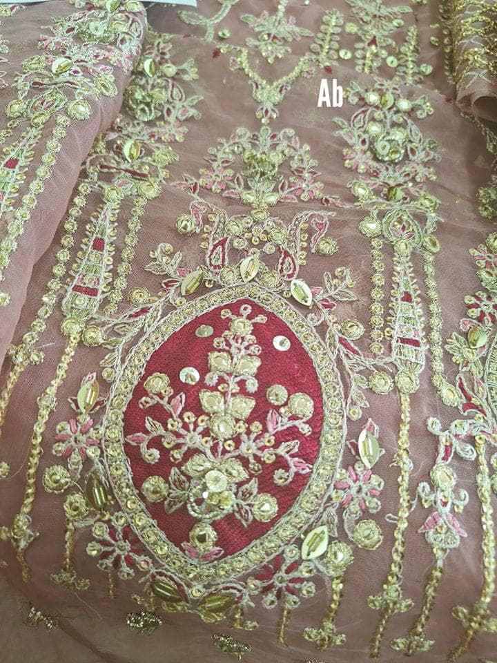 img_qalamkar_luxury_formals_awwal_boutique