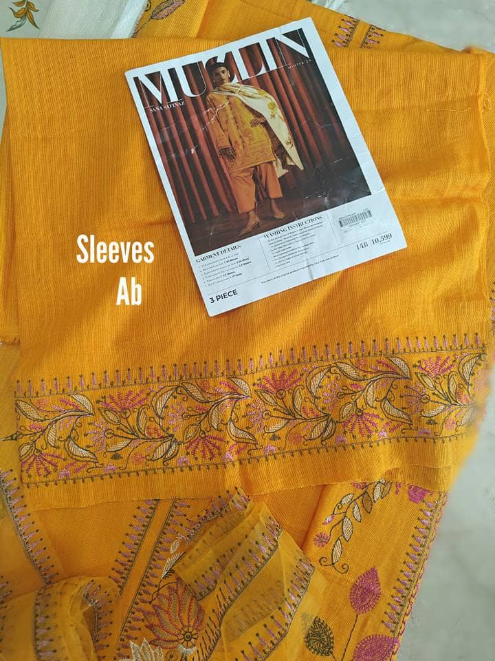 img_sana_safinaz_winter_awwal_boutique