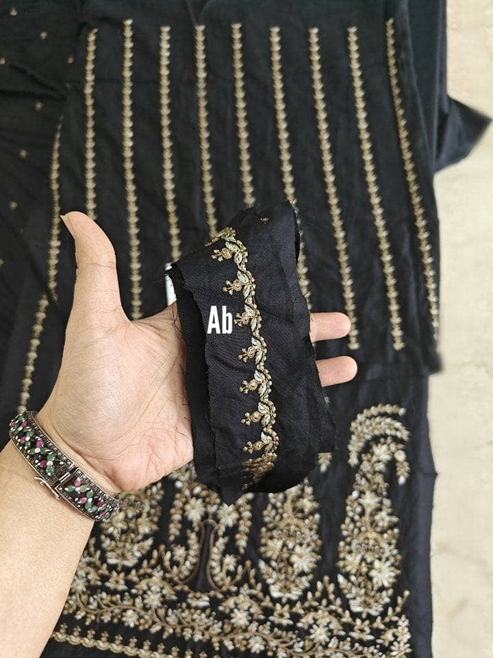 img_maria_b_winter_m_prints_awwal_boutique