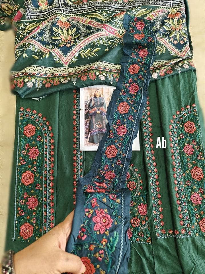 img_maria_b_winter_m_prints_awwal_boutique