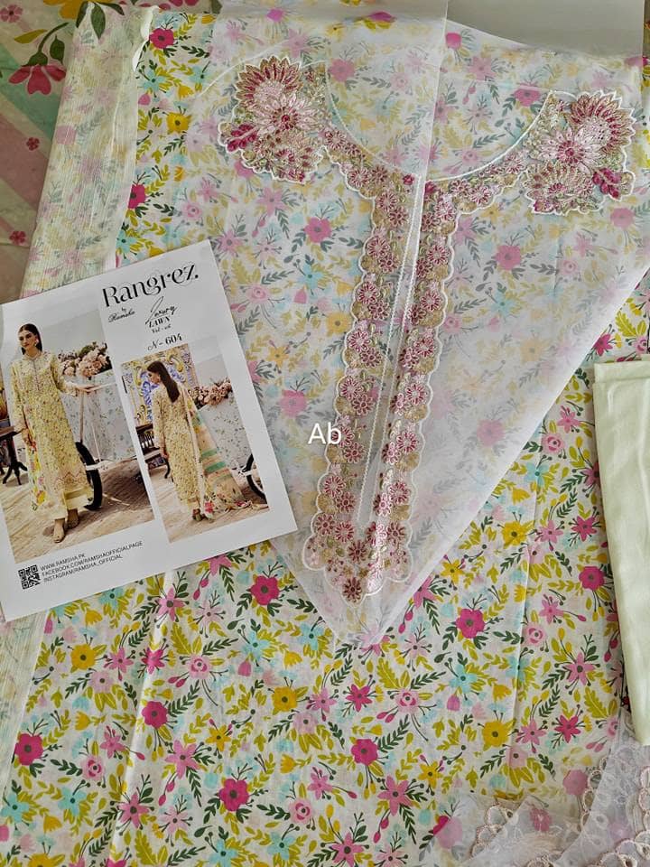 Open Pic/Ramsha Rangrez Lawn 25