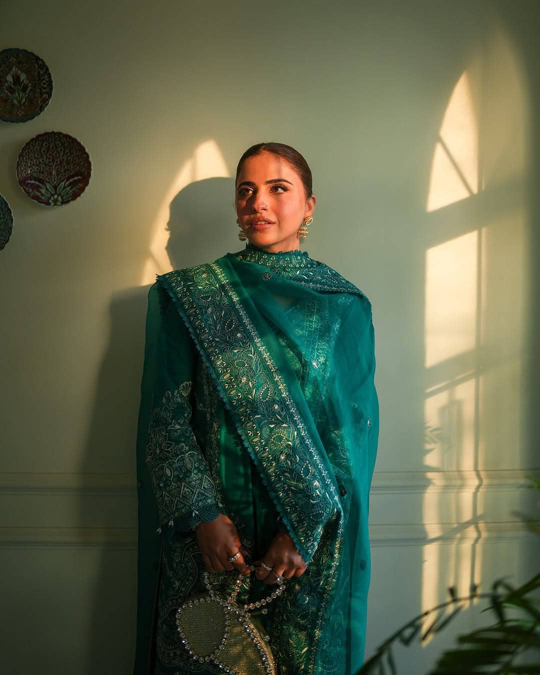 img_faiza_saqlain_awwal_boutique