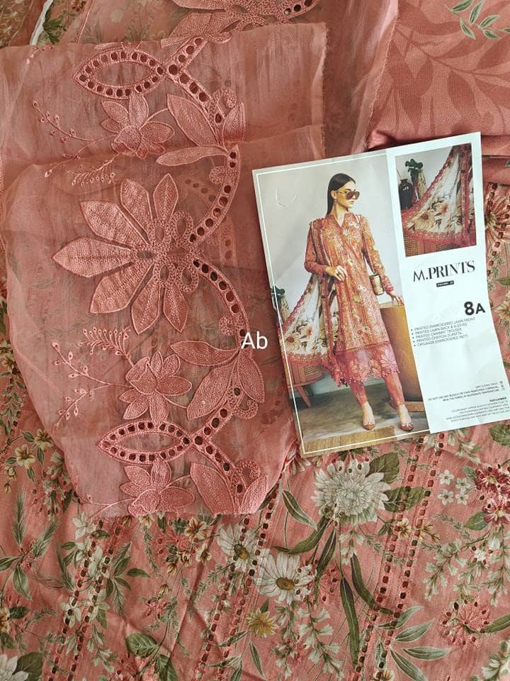 img_maria_b_m_prints_awwal_boutique