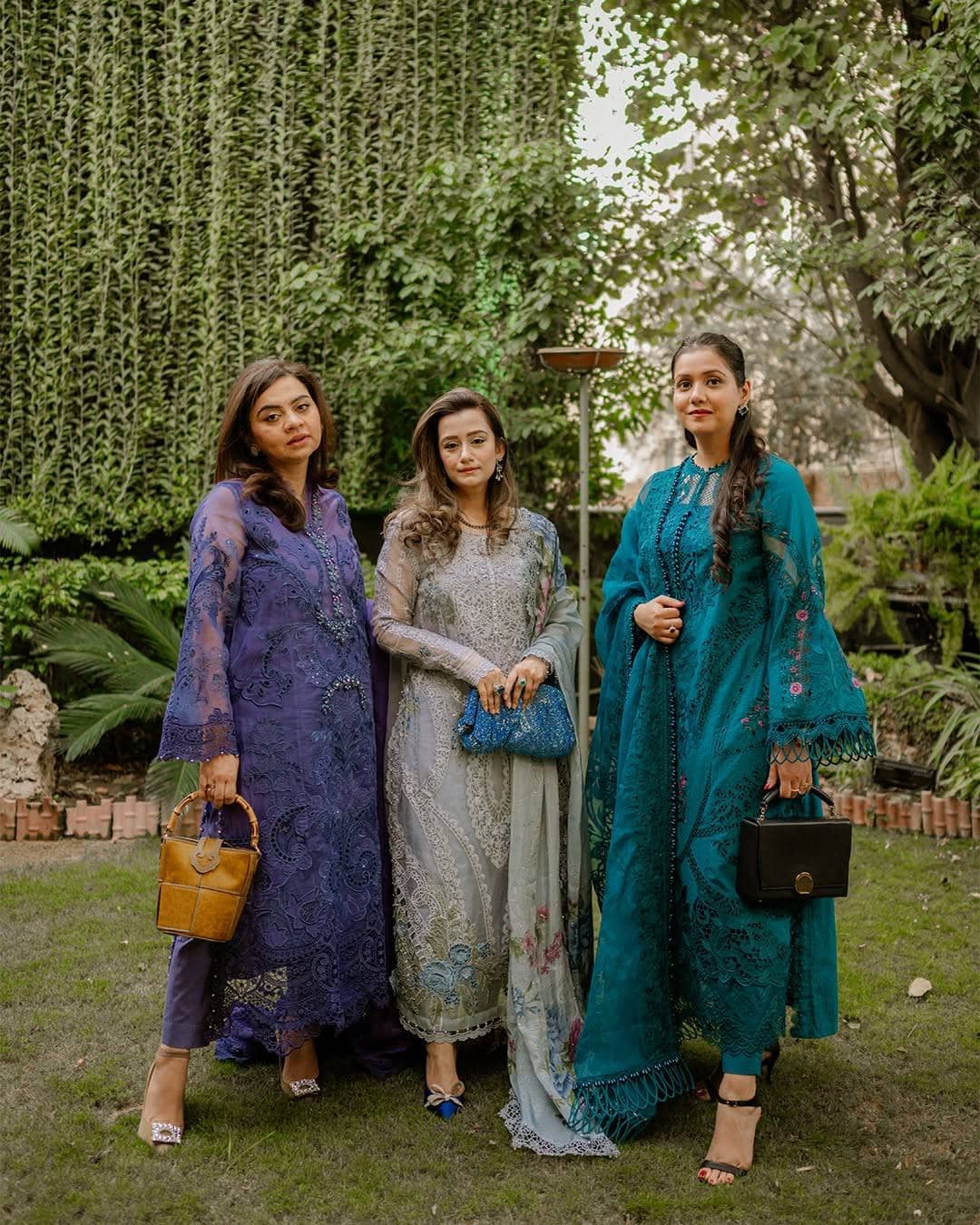 img_maria_b_lawn_awwal_boutique