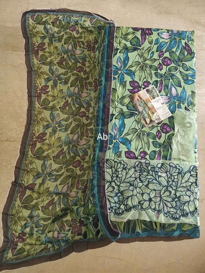 img_maria_b_m_prints_awwal_boutique