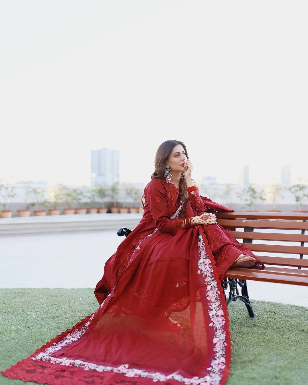 img_baroque_lawn_awwal_boutique