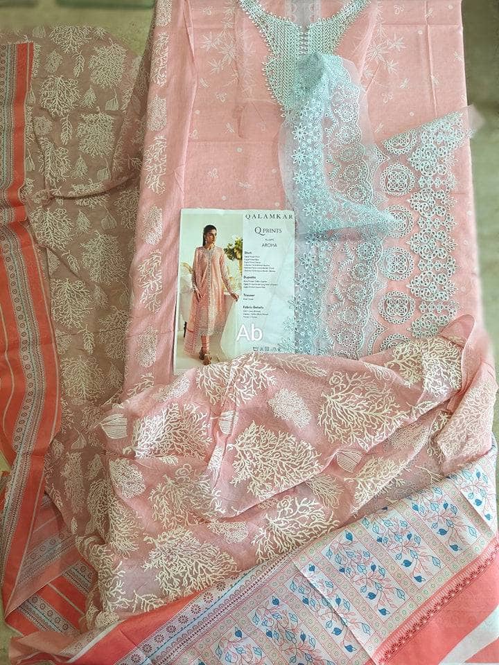 img_open_pic_qalamkar_q_print_awwal_boutique