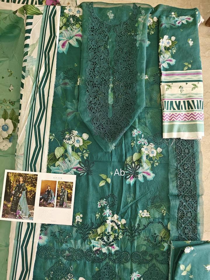 img_elaf_chikankri_lawn_awwal_boutique