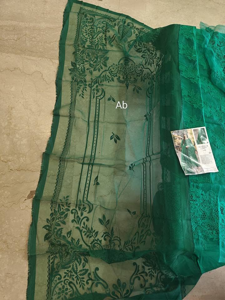 img_maria_b_lawn_awwal_boutique