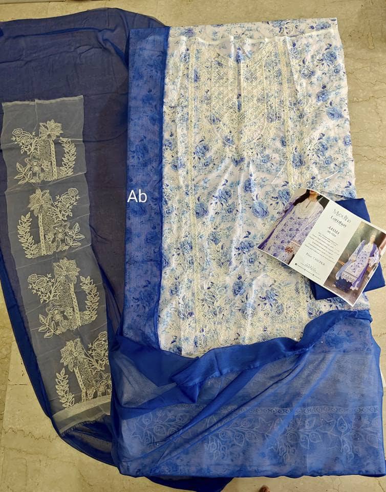 img_myeesha_lawn_awwal_boutique