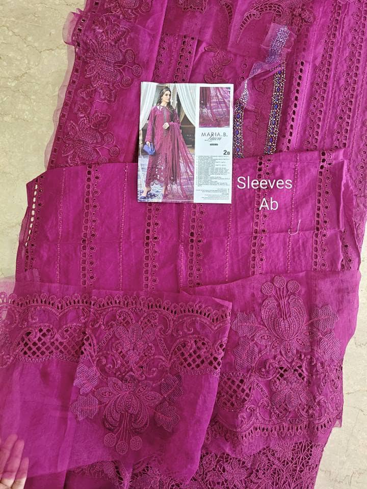 img_maria_b_lawn_awwal-boutique