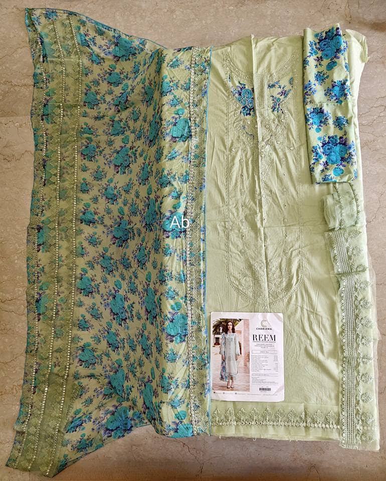 img_charizma_lawn_awwal_boutique