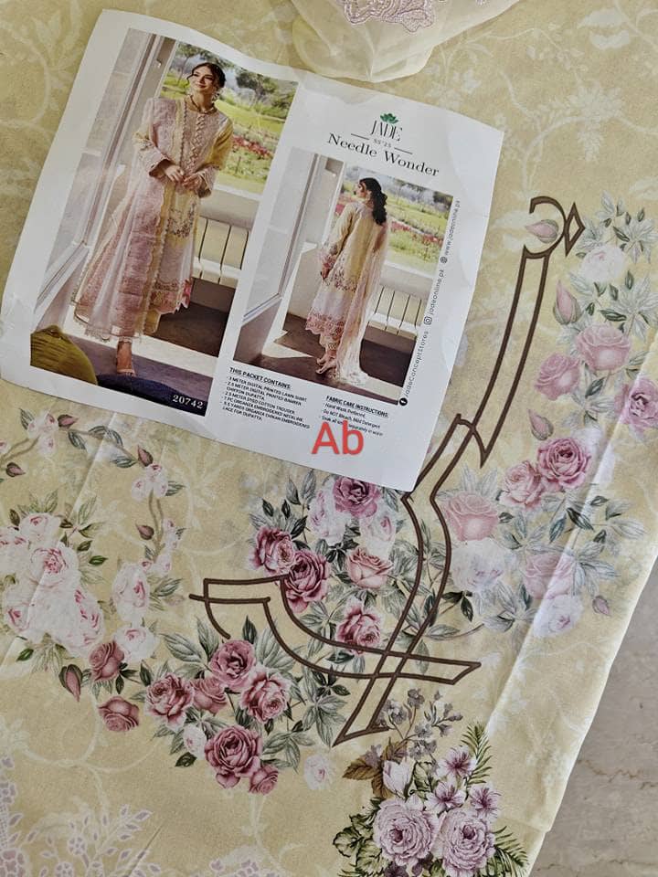 img_jade_needle_wonder_awwal_boutique