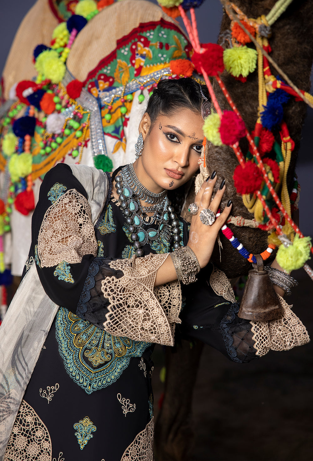 img_adans_libas_lawn_by_hafzah_zia_awwal_boutique