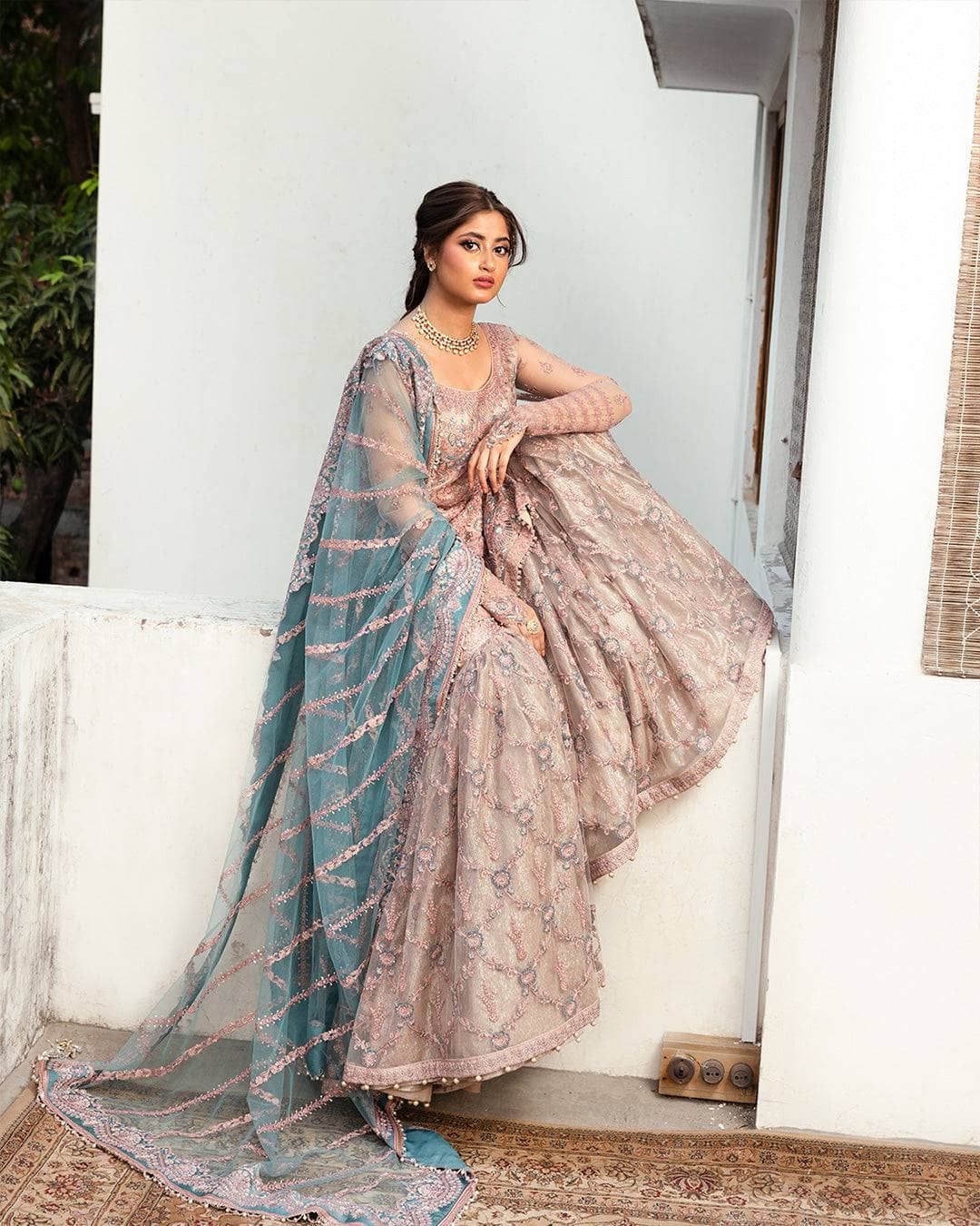 img_faiza_saqlain_nira_wedding_edition_awwal_boutique