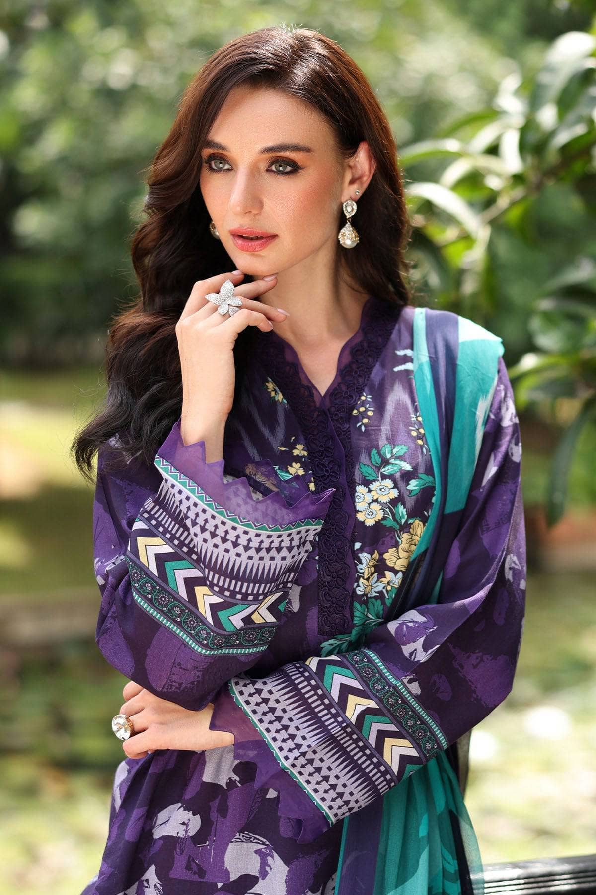 img_nureh_daily_delight_awwal_boutique