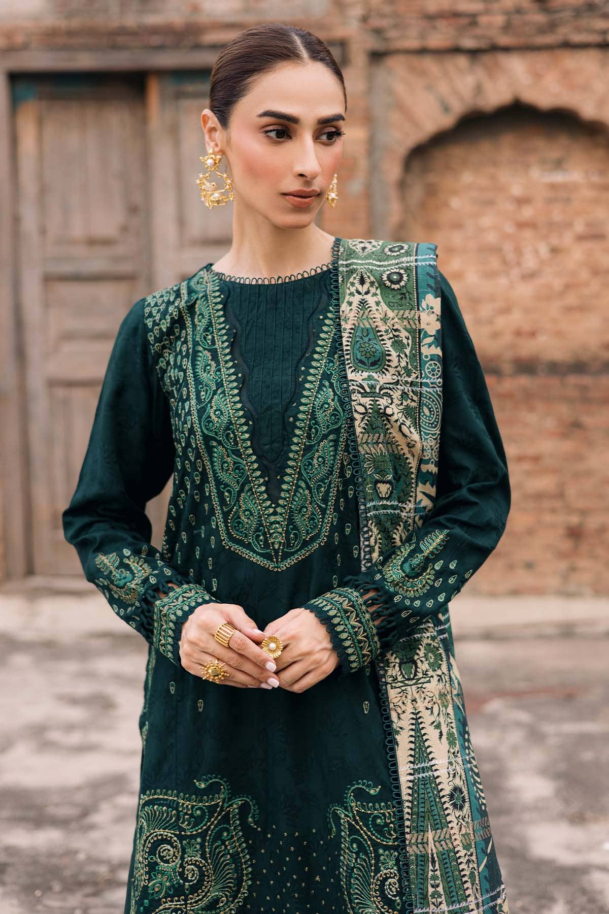 Nureh Maya Linen 25/NW 103