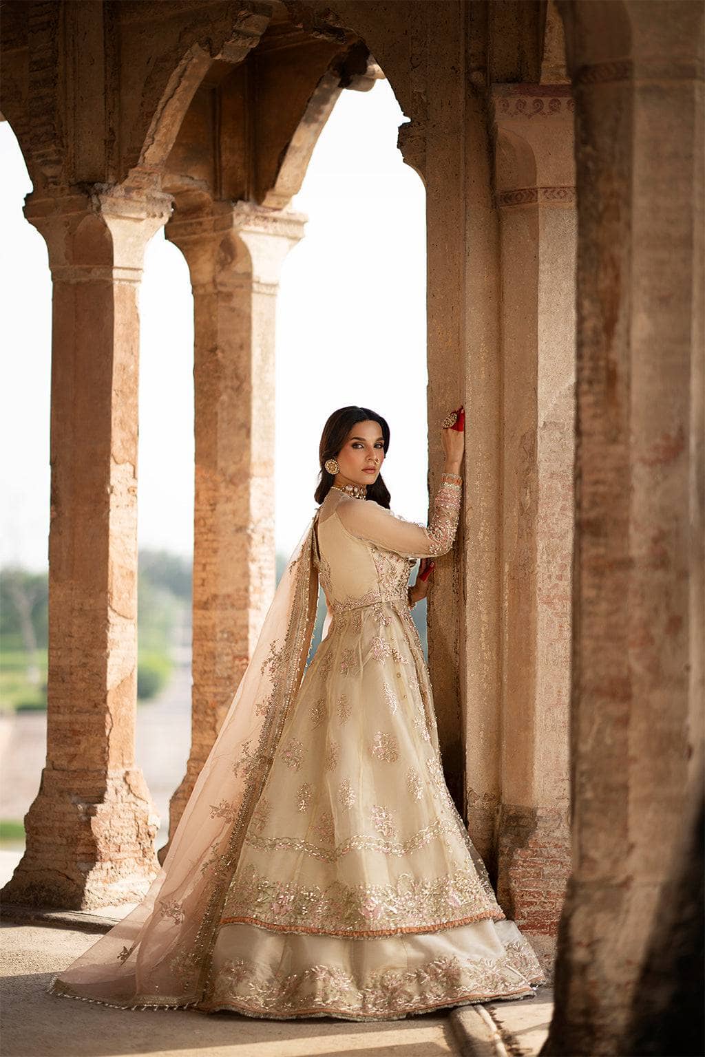 img_ajr_couture_awwal_boutique