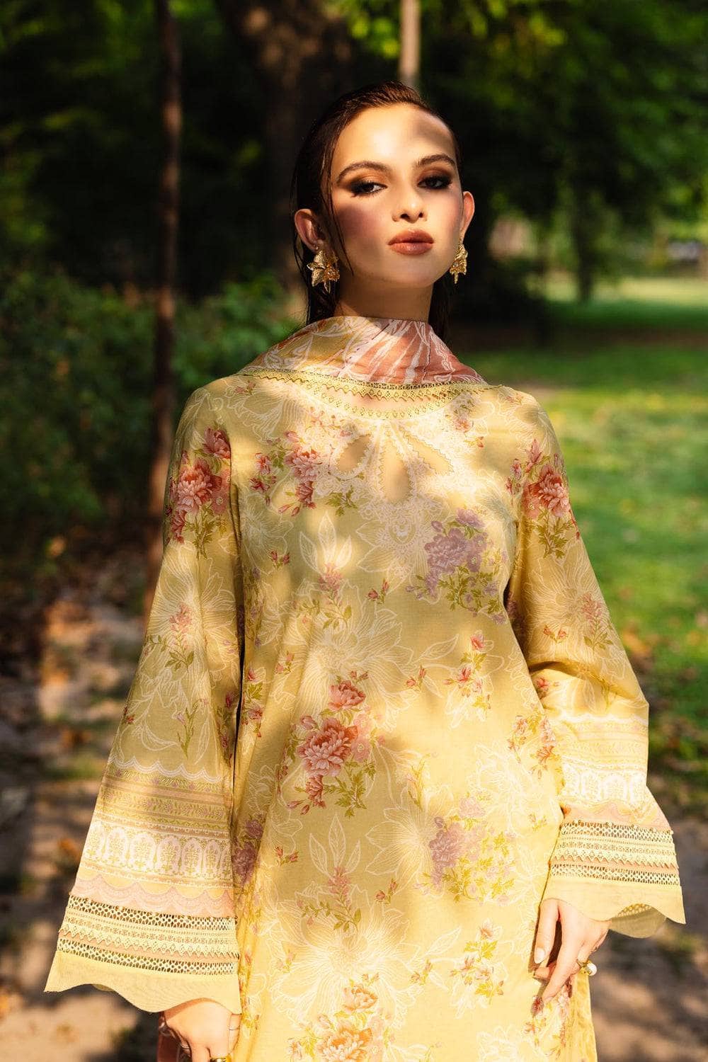 Nureh Daily Delight Chikankari Lace Collection/04