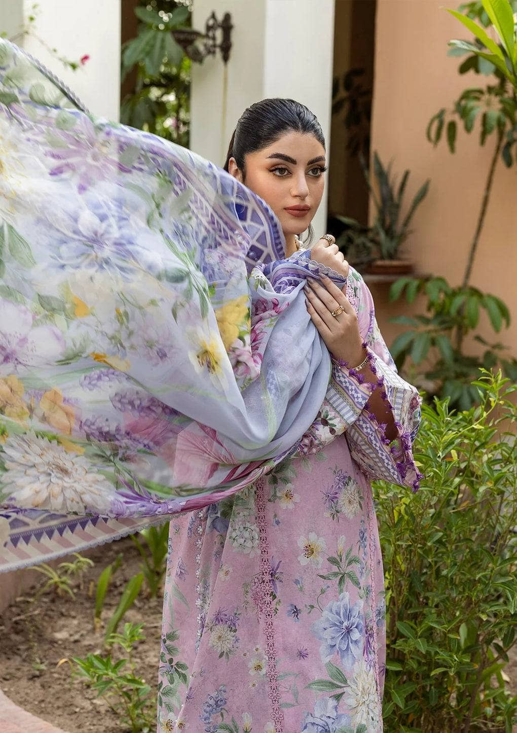 img_elaf_prints_chiffon_dupatta_awwal_boutique