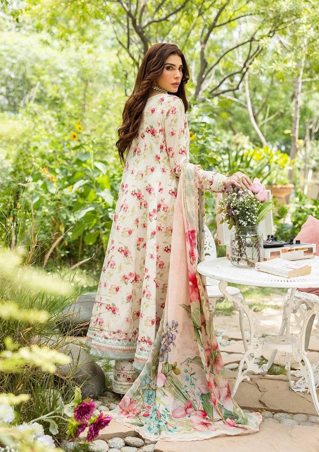 img_elaf_prints_chiffon_dupatta_awwal_boutique