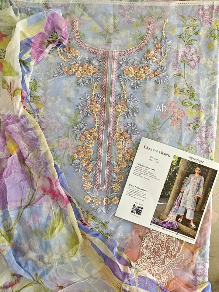 img_roheenaz_lawn_awwal_boutique