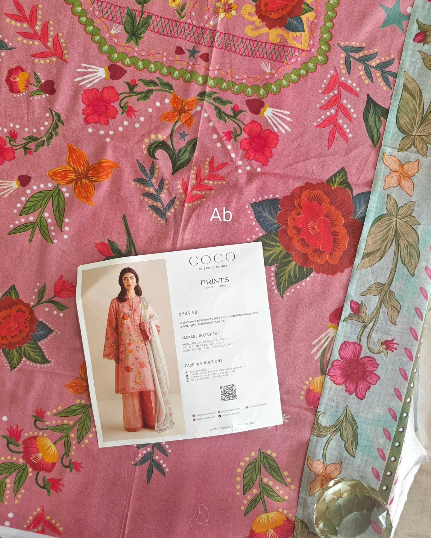 img_coco_prints_by_zara_shahjahan_awwal_boutique