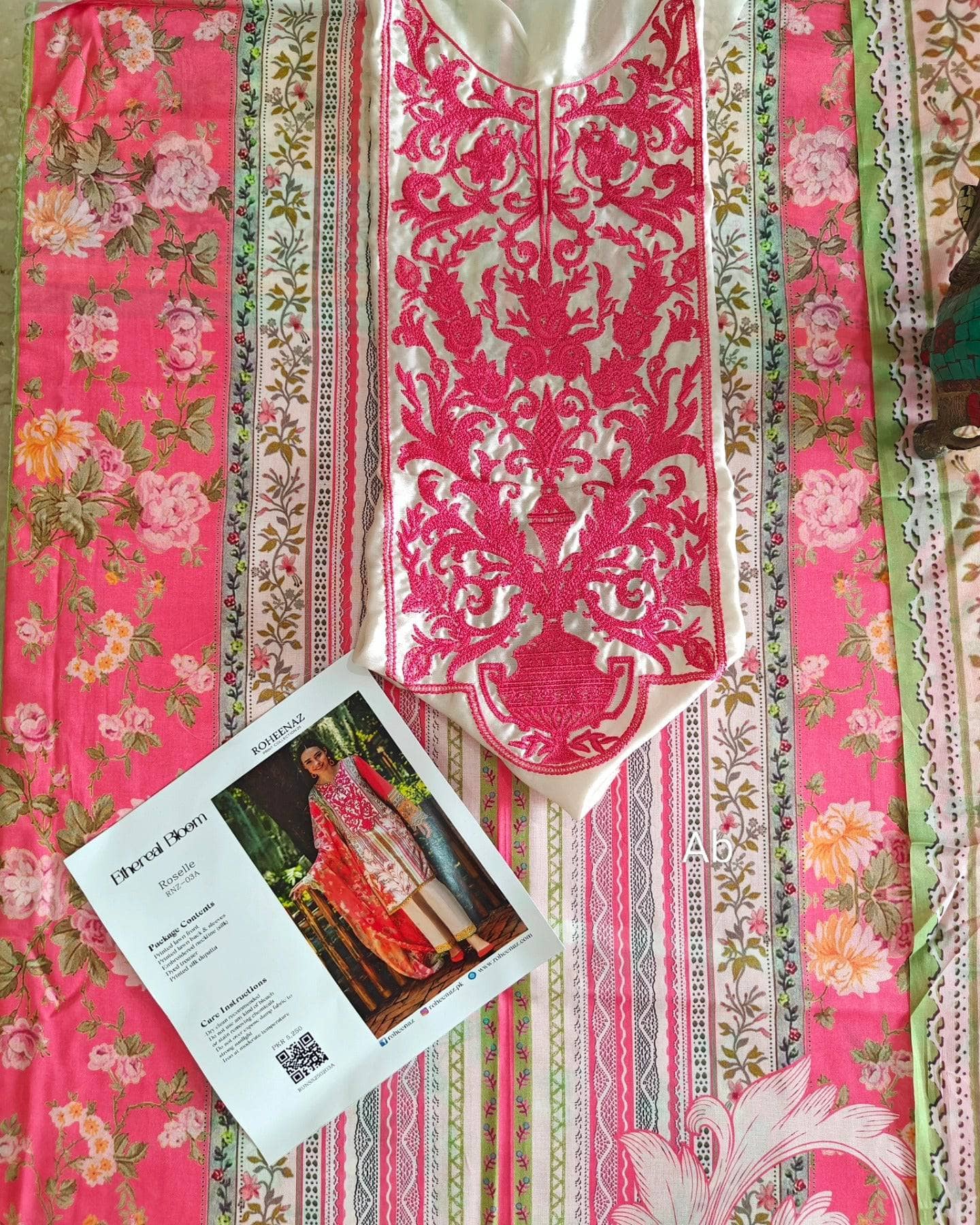 Open Pic/Roheenaz Ethereal Blooms/Roselle/Silk Dupatta