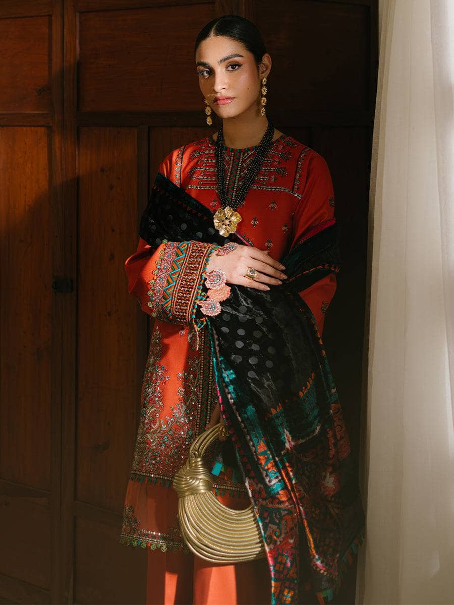 img_bin_ilyas_olivia_awwal_boutique