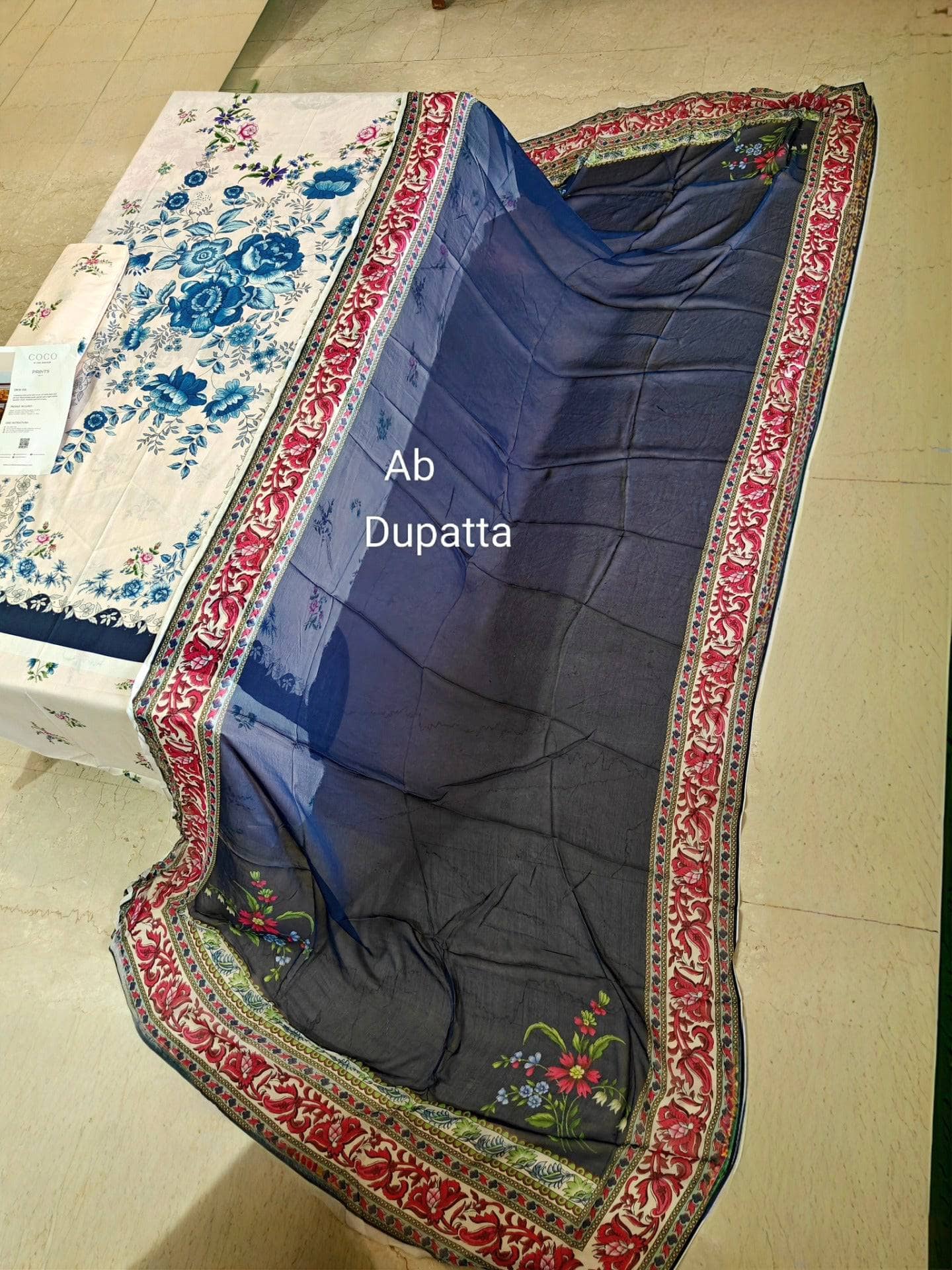 img_zara_shahjahan_coco_prints_awwal_boutiquue