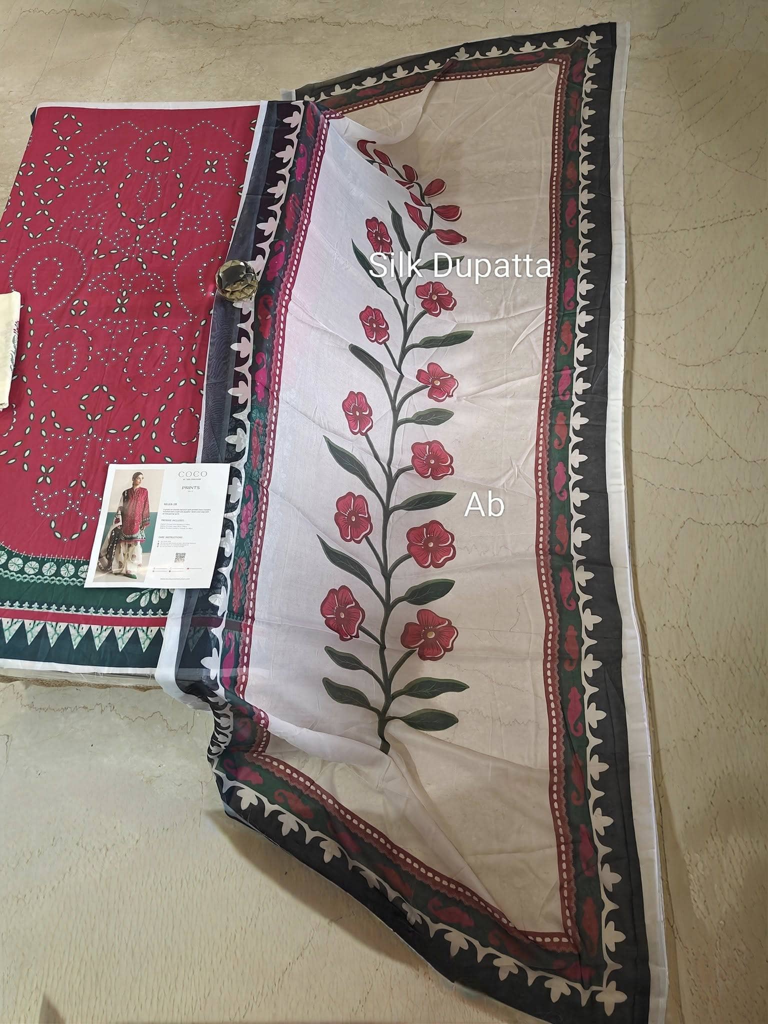 img_zara_shahjahan_coco_prints_awwal_boutique