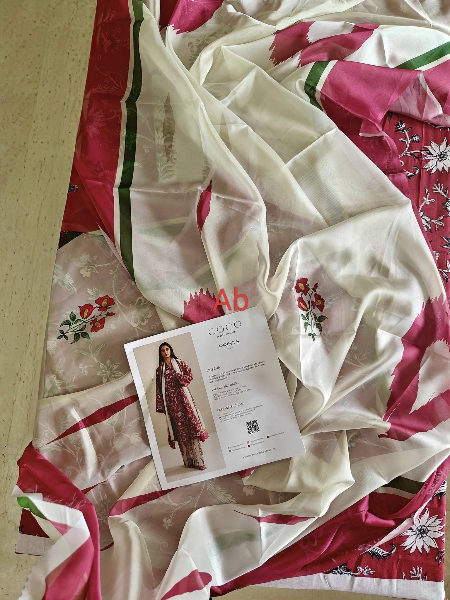 img_zara_shahjahan_coco_prints_awwal_boutique