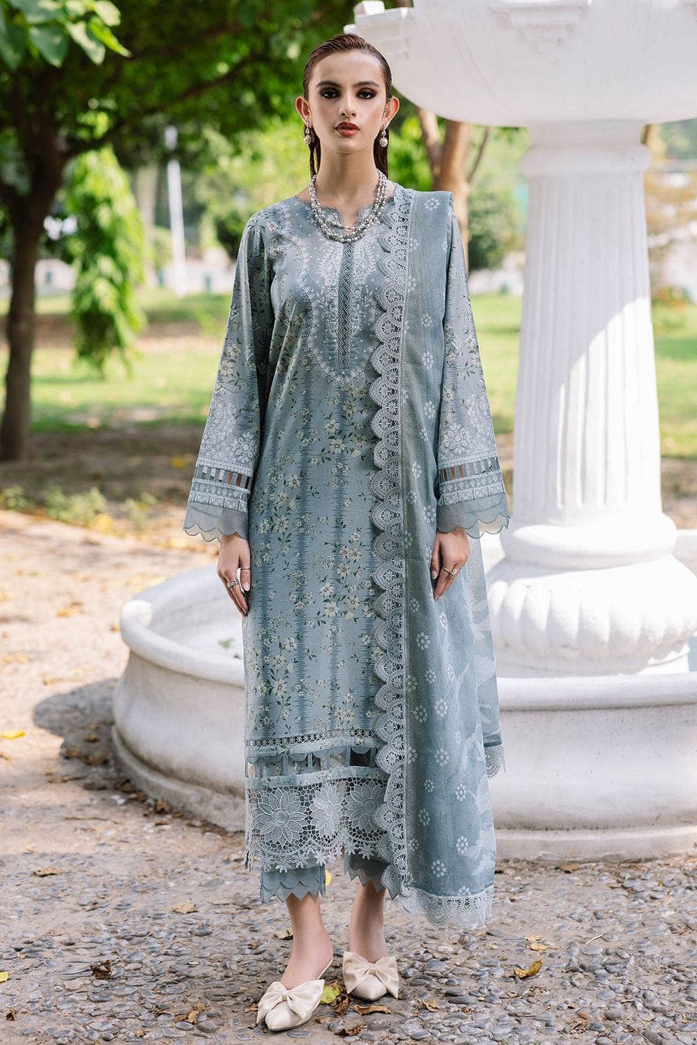 img_nureh_daily_delight_lawn_awwal_boutique