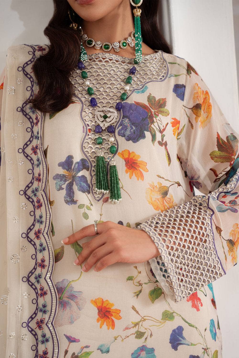 Nureh Amaya Luxury Formals/Vol 2/AM 26