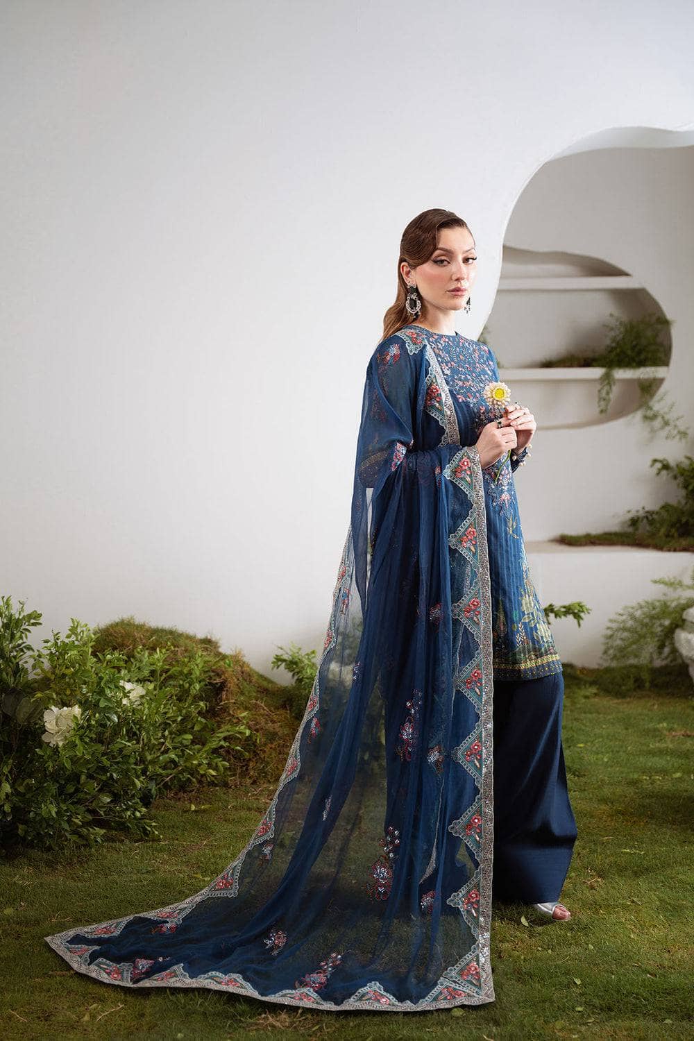 img_nureh_amaya_awwal_boutique