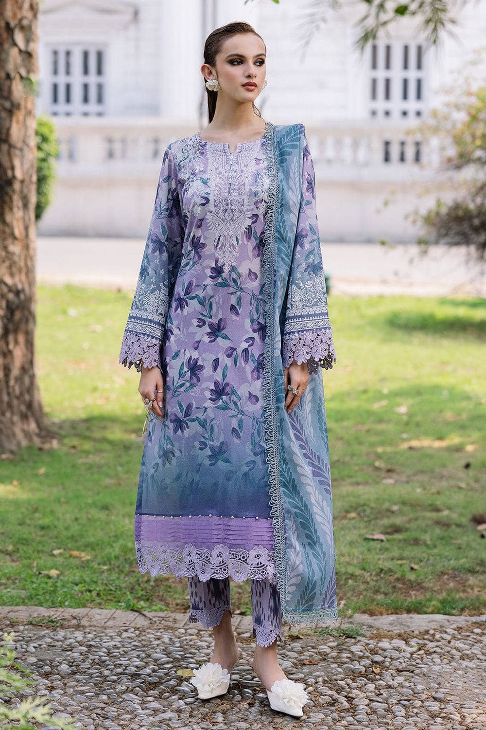 img_nureh_daily_delight_awwal_boutique