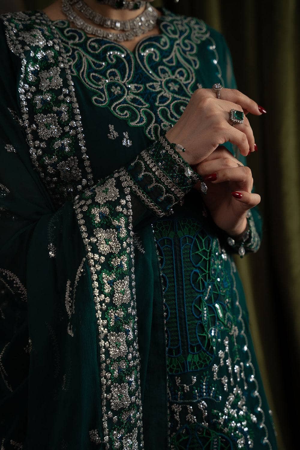 img_nureh_elanora_awwal_boutique