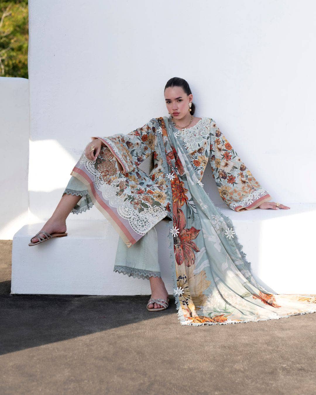 img_nofha_official_afsana_lawn_awwal_boutique