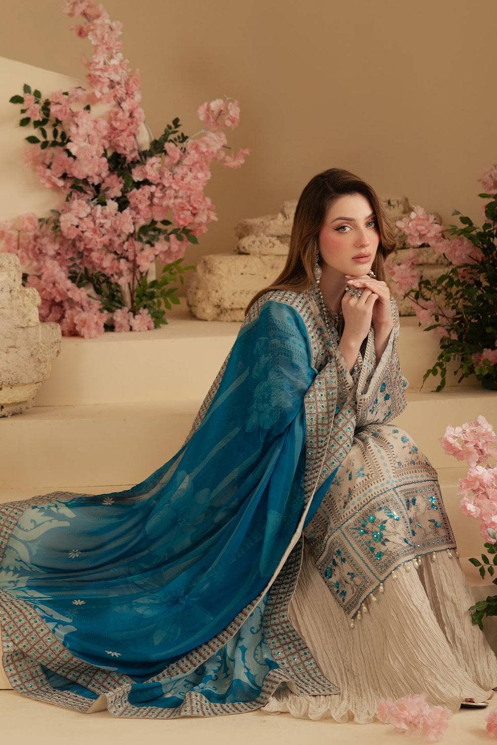 img_nureh_amaya_luxury_formals_awwal_boutique