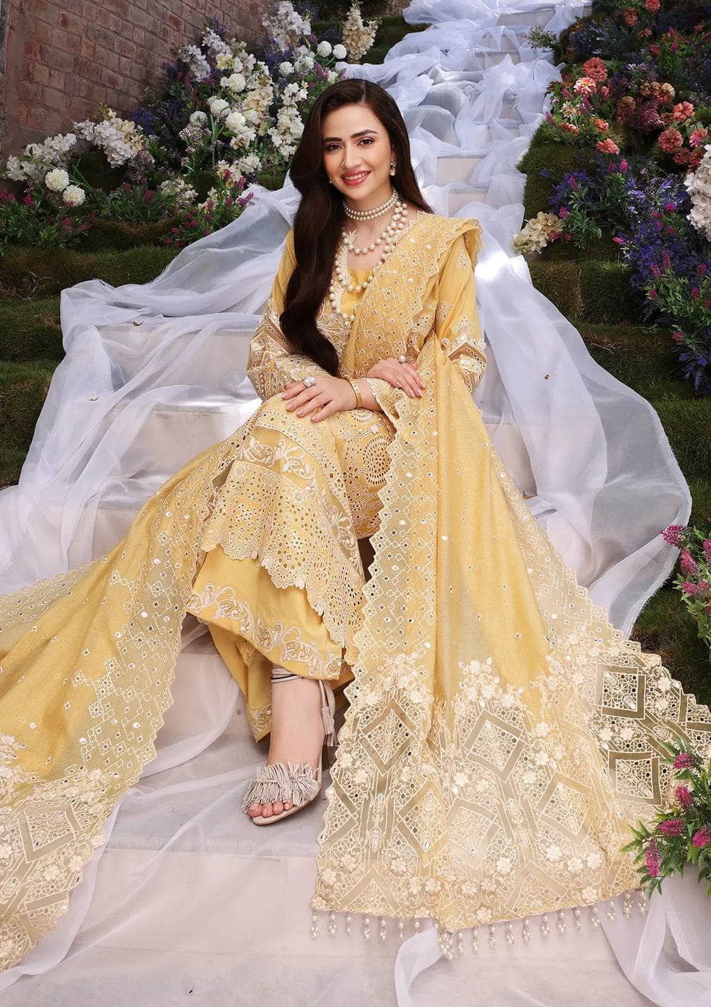 img_elaf_festive_chikankari_23_awwal_boutique