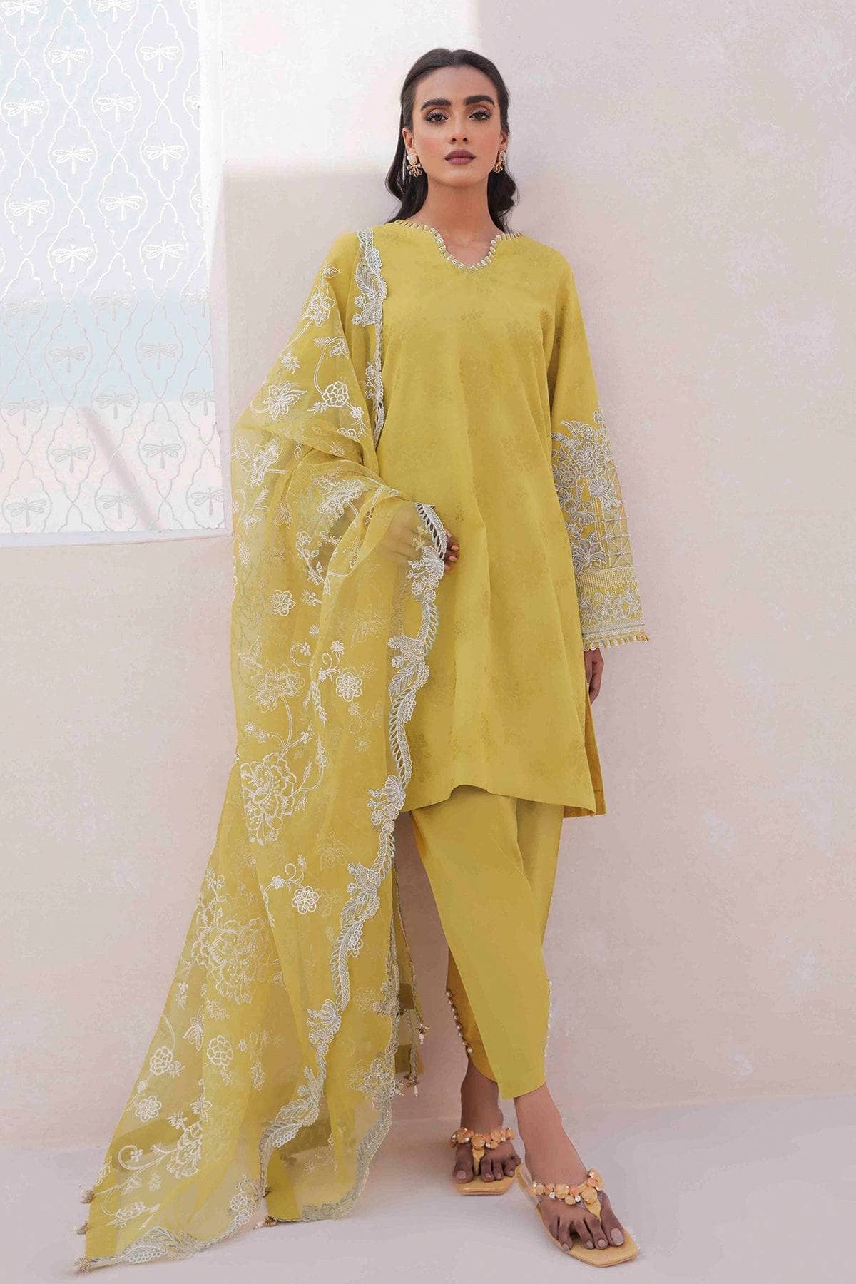 img_baroque_lawn_23_awwal_boutique