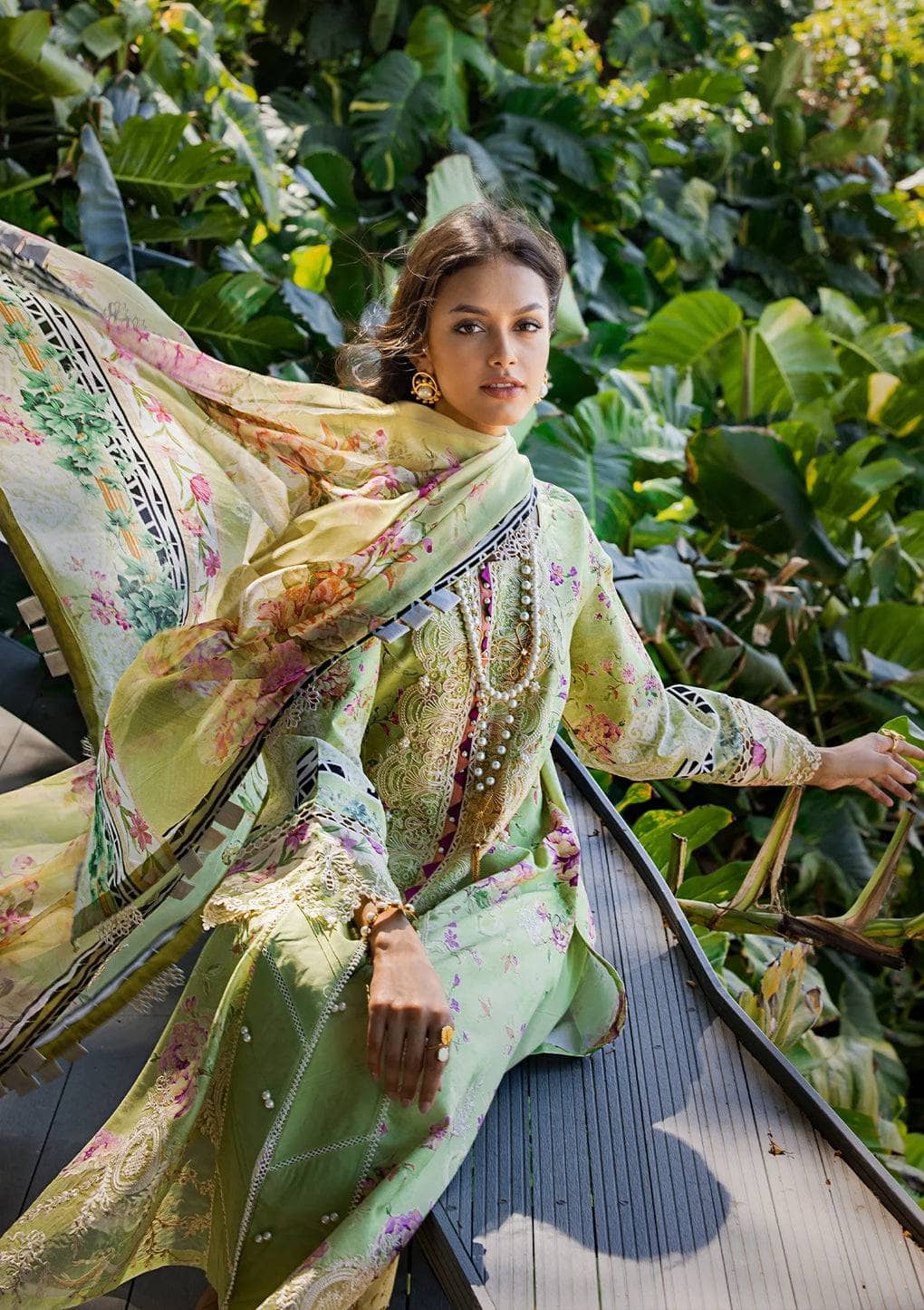 img_elaf_signature_lawn_24_awwal_boutique